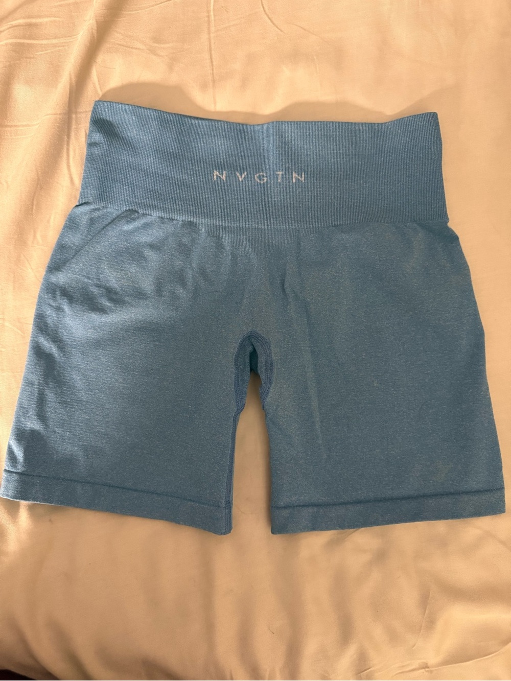 NVGTN Seamless Light Blue High-Waisted Bike Shorts